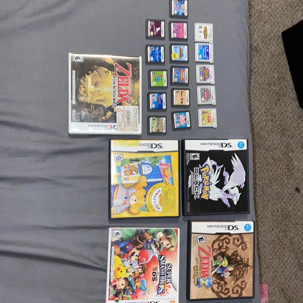 !! MASSIVE DS GAMES BUNDLE !!